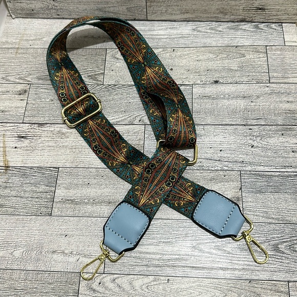 Boho replacement Blue paisley adjustable purse strap - Picture 1 of 3